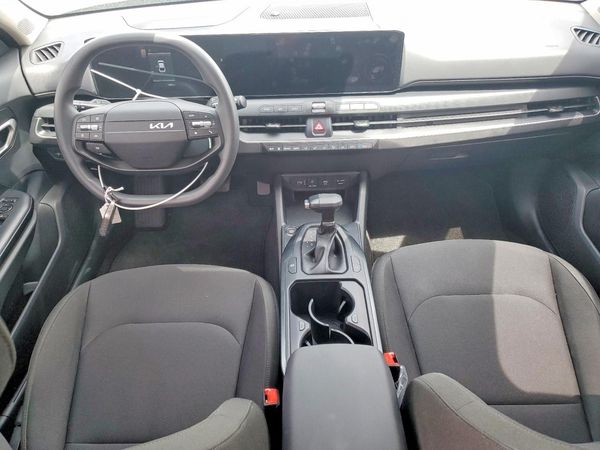 2026 KIA K4 LX, LXS