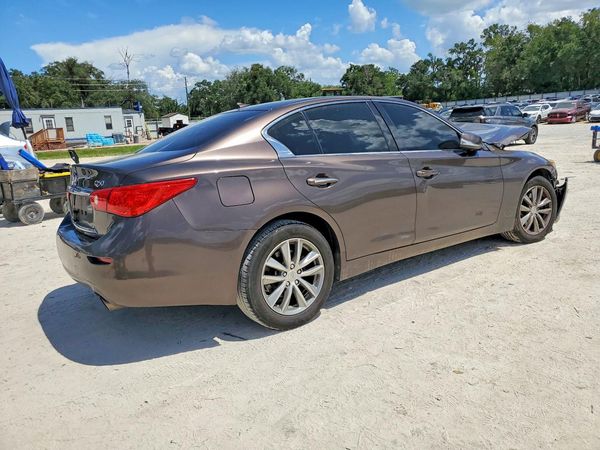 2016 INFINITI Q50