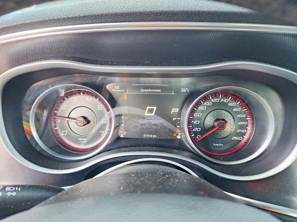 2015 DODGE CHARGER SXT