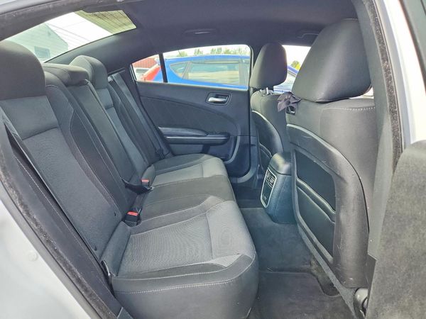 2015 DODGE CHARGER SXT