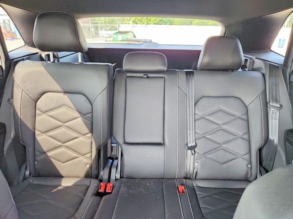 2026 VOLKSWAGEN ATLAS CROSS SPORT 4Motion SE