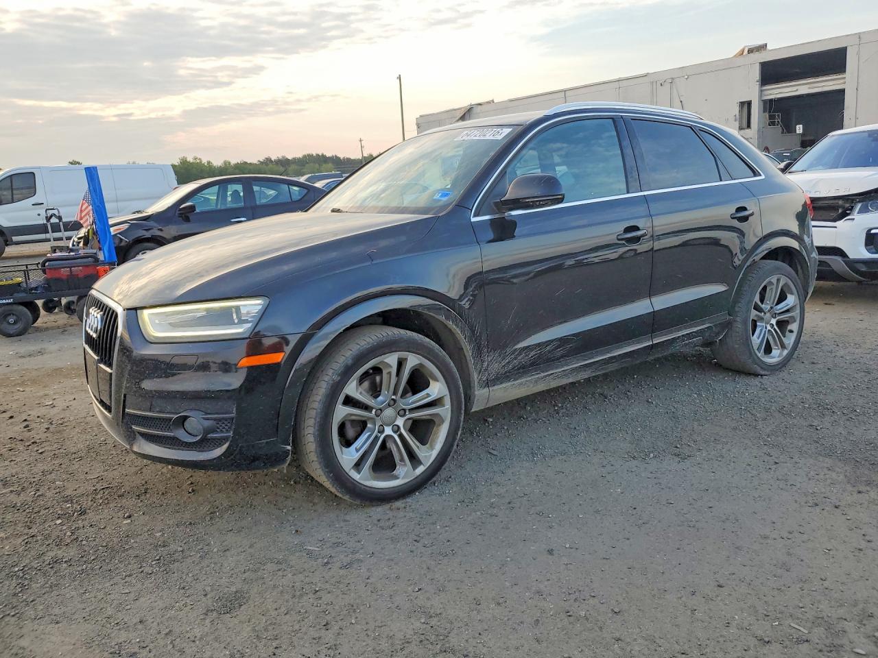 2015 AUDI Q3 quattro Premium Plus