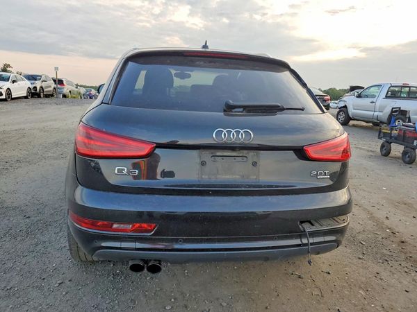 2015 AUDI Q3 quattro Premium Plus