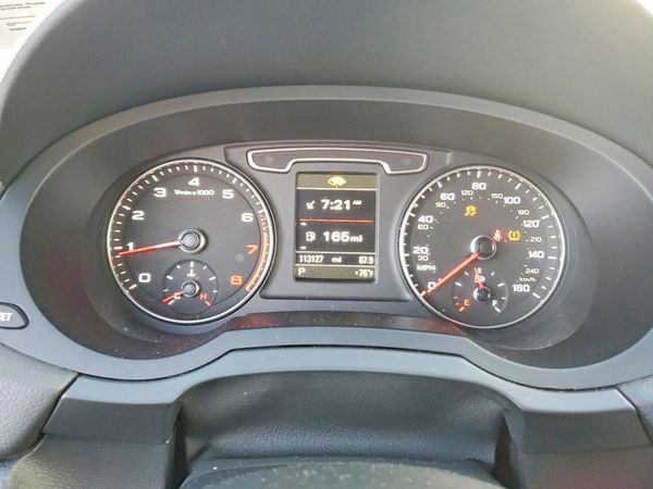 2015 AUDI Q3 quattro Premium Plus