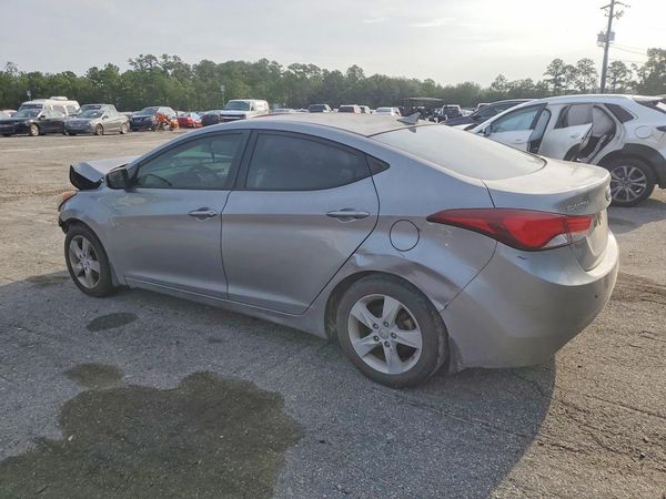 2013 HYUNDAI ELANTRA