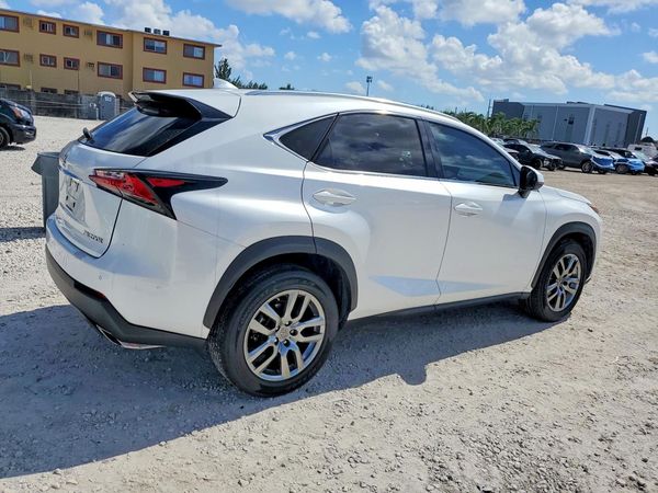 2015 LEXUS NX 200t Luxury