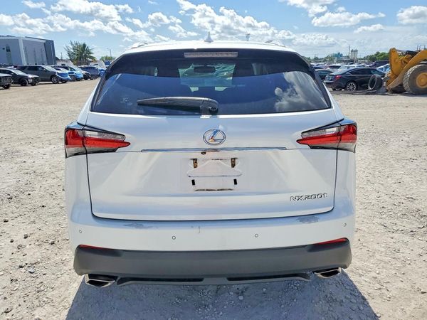 2015 LEXUS NX 200t Luxury