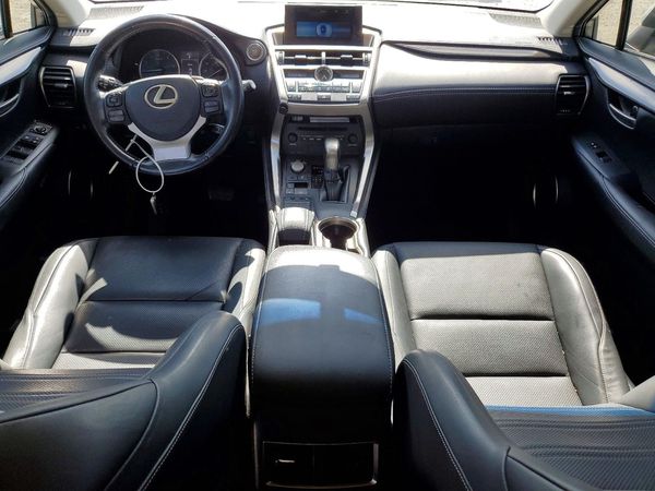 2015 LEXUS NX 200t Luxury
