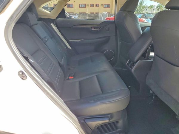 2015 LEXUS NX 200t Luxury