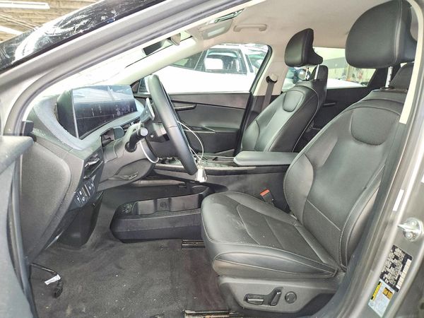 2023 KIA EV6 Light, Wind