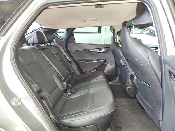 2023 KIA EV6 Light, Wind