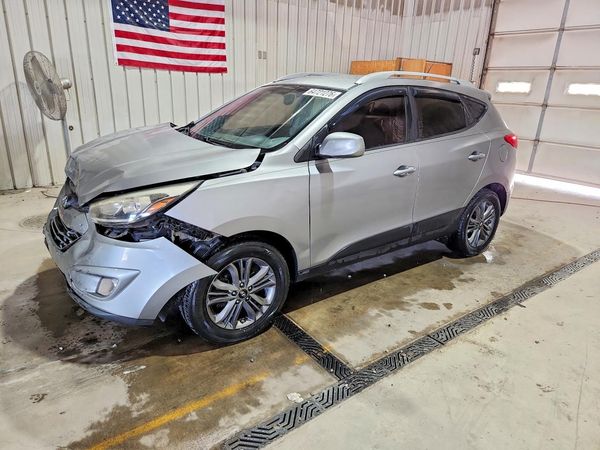 2015 HYUNDAI TUCSON GLS (Middle)