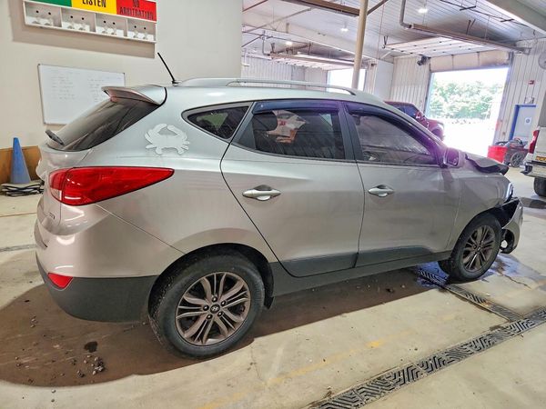 2015 HYUNDAI TUCSON GLS (Middle)