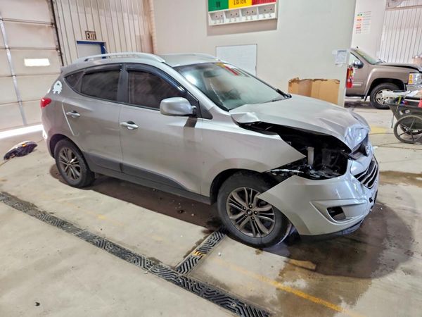 2015 HYUNDAI TUCSON GLS (Middle)