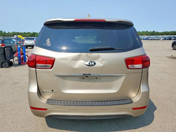 2016 KIA SEDONA LX - Middle-low