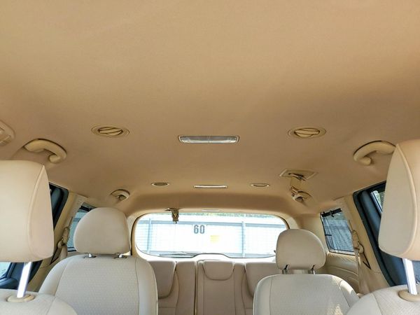 2016 KIA SEDONA LX - Middle-low