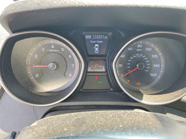 2015 HYUNDAI ELANTRA GLS(Middle grade) — ODOM