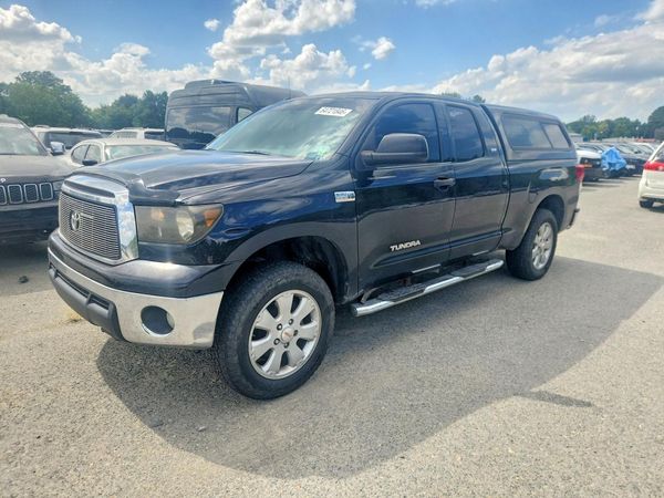 2012 TOYOTA TUNDRA SR5