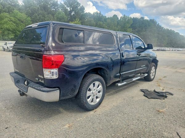 2012 TOYOTA TUNDRA SR5
