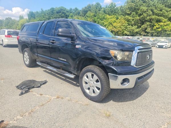 2012 TOYOTA TUNDRA SR5