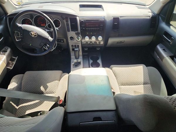 2012 TOYOTA TUNDRA SR5