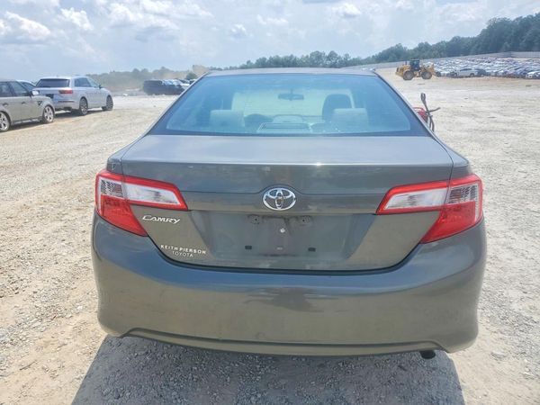 2012 TOYOTA CAMRY