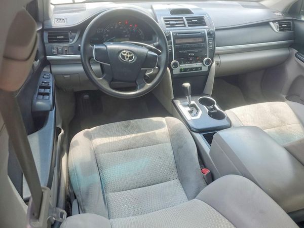 2012 TOYOTA CAMRY