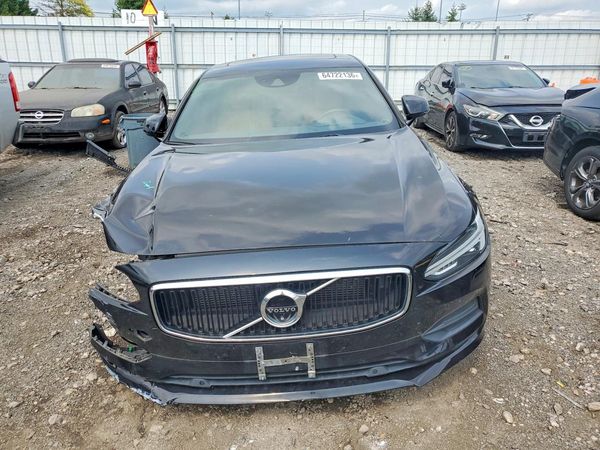 2017 VOLVO S90 Momentum — DIRF