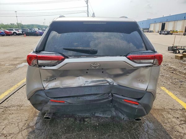 2019 TOYOTA RAV4