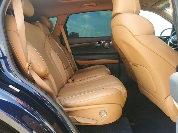 2023 GENESIS GV80