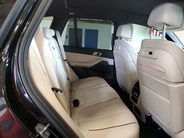 2022 BMW X5