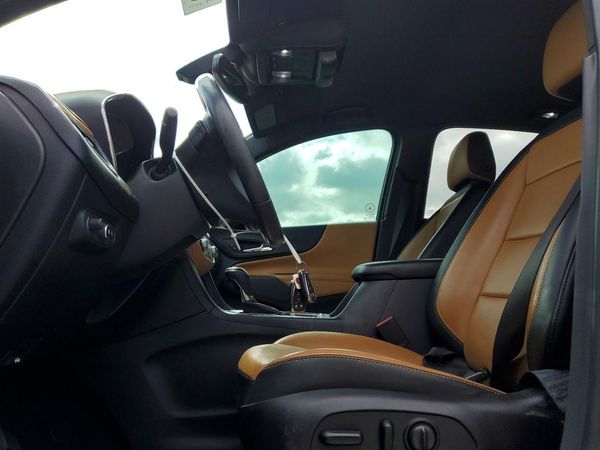 2018 CHEVROLET EQUINOX Premier (1LZ)