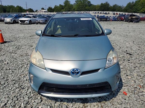 2015 TOYOTA PRIUS