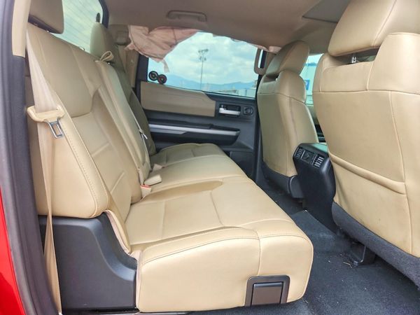 2019 TOYOTA TUNDRA Limited Grade