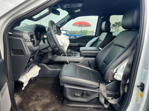 2025 FORD F150 XLT