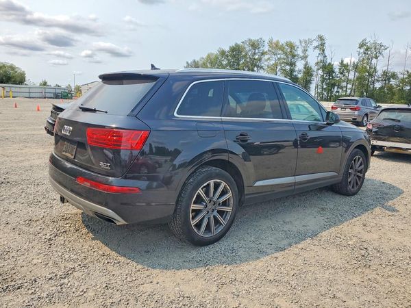 2018 AUDI Q7 quattro Premium Plus