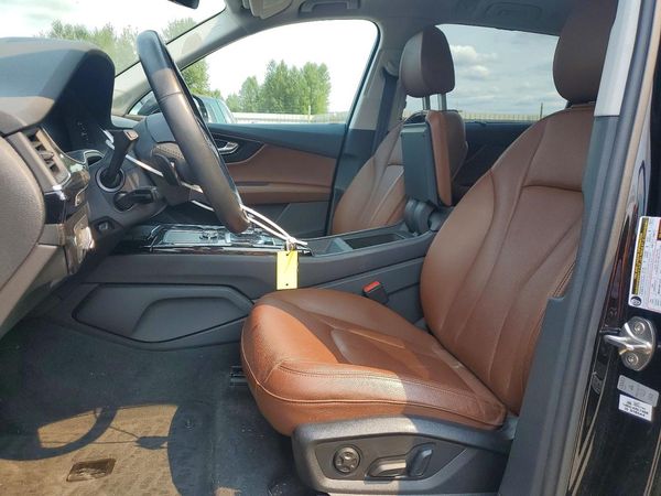 2018 AUDI Q7 quattro Premium Plus