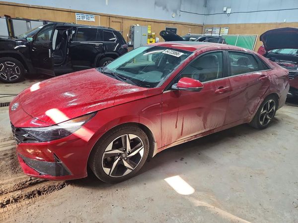 2023 HYUNDAI ELANTRA
