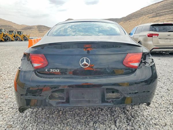 2017 MERCEDES-BENZ C C300