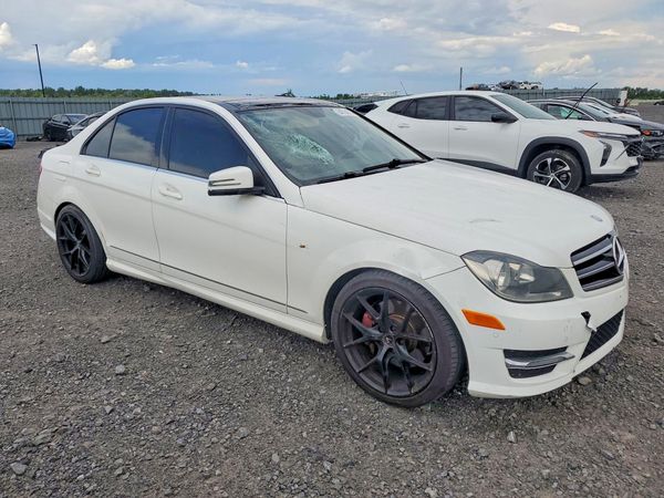 2014 MERCEDES-BENZ C C300 4 MATIC