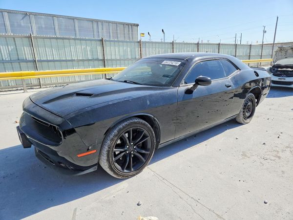 2016 DODGE CHALLENGER SXT Plus