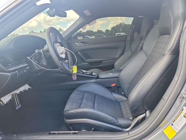 2026 PORSCHE 911 Carrera, Carrera T — DENT