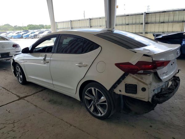 2017 HYUNDAI ELANTRA SE Base