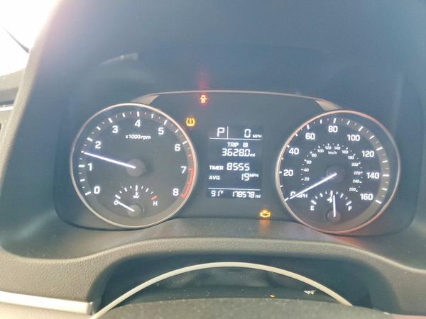 2017 HYUNDAI ELANTRA SE Base
