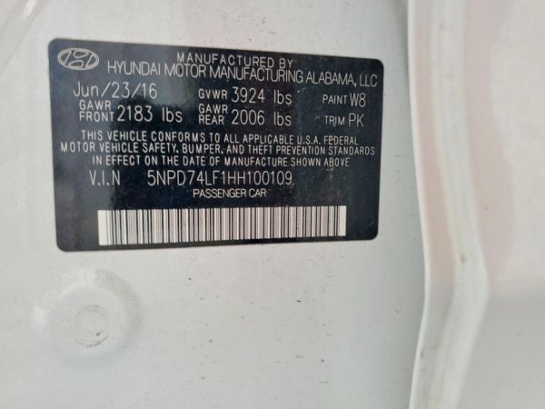 2017 HYUNDAI ELANTRA SE Base