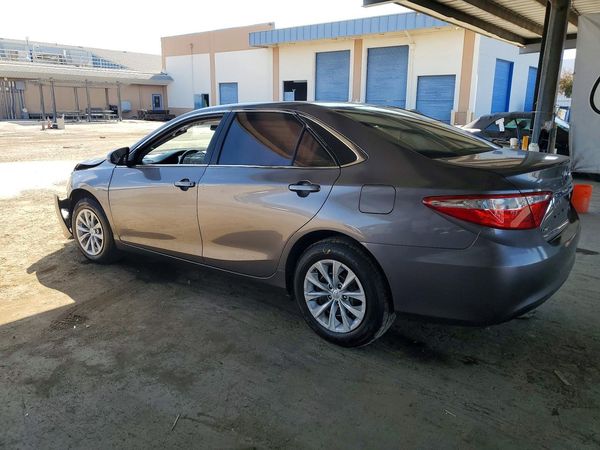 2017 TOYOTA CAMRY