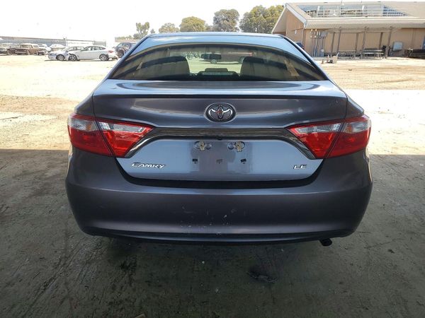 2017 TOYOTA CAMRY
