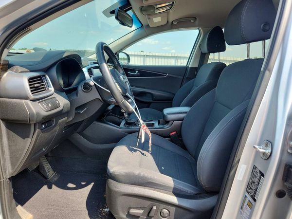 2019 KIA SORENTO L, LX, S