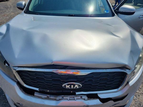 2019 KIA SORENTO L, LX, S