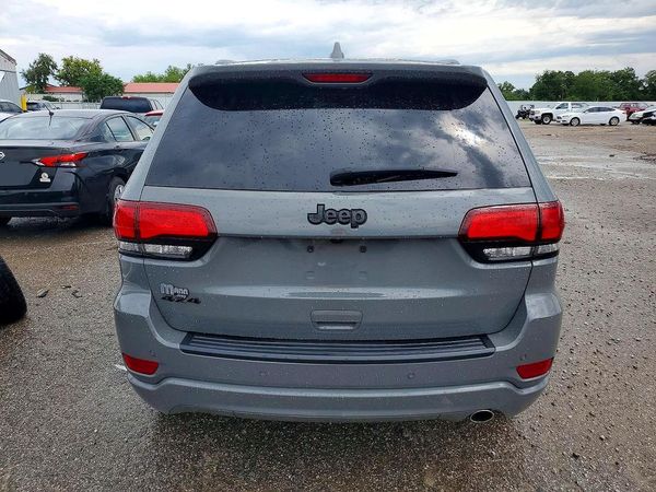 2022 JEEP GRAND CHEROKEE